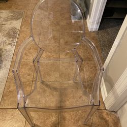 Transparent Ghost Chair