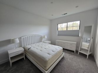 Bedroom Furniture Set