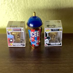 Funko Bitty POP Gold CHASE  Dead Pool + Mickey Mouse Golden Figs. (VALENCIA) $60