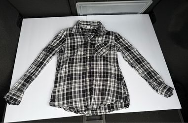 Gap Black and White Flannel