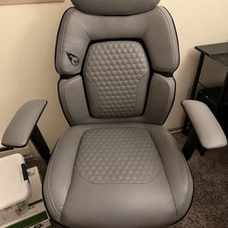 DPS Centurion Gaming Chair