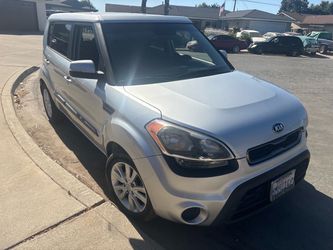 Se vende 2013 Kia soul