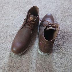 Levi Boots