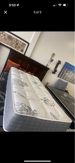 Twin mattress