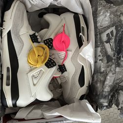 FLIGHT CLUB JORDAN 4s