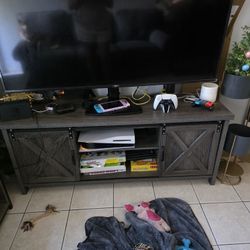 Rustic Barn Door TV Stand