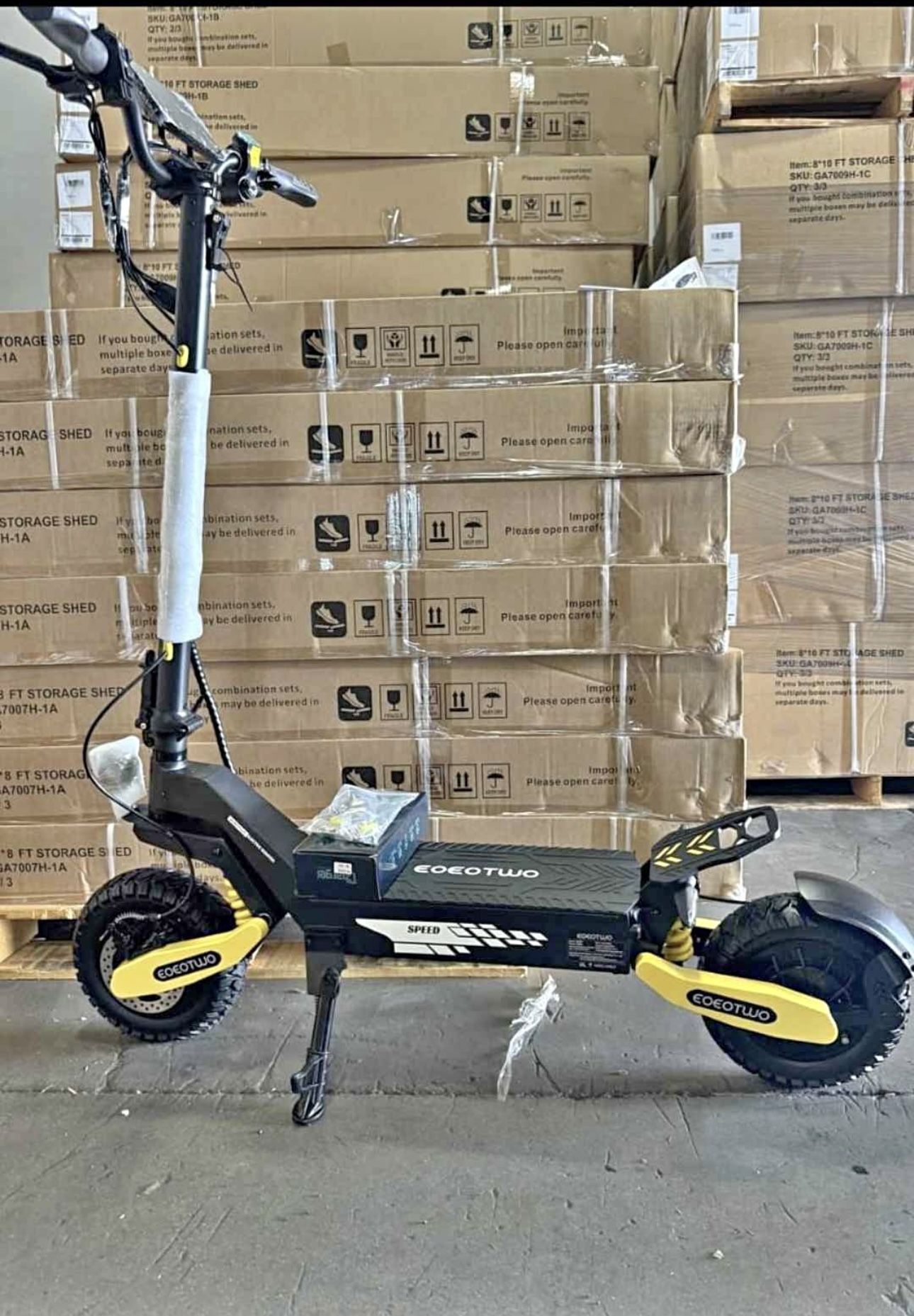 EOEOTWO Foldable Scooter Brand New 40mph