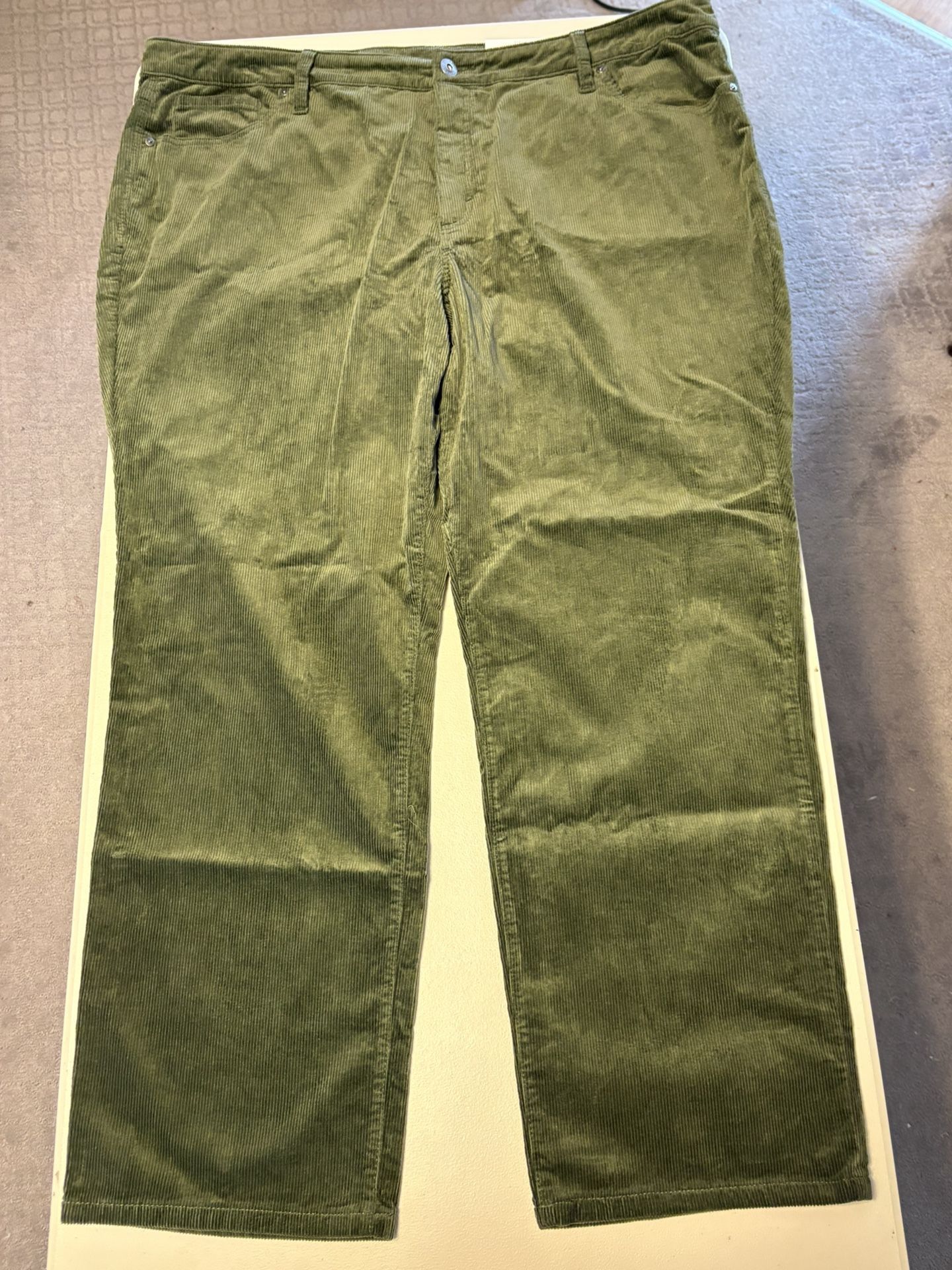 Style And Company, Straight, Slimming pocket high-rise, Corduroy Jeans (size 22W)
