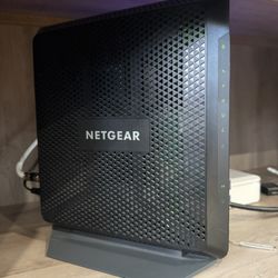 Netgear C7000v-AC1900 Modem Router