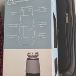 Crofton Cold Brew Coffee System New in Box plus free gift