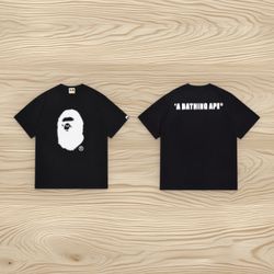 BAPE T SHIRT SIZE MEDIUM