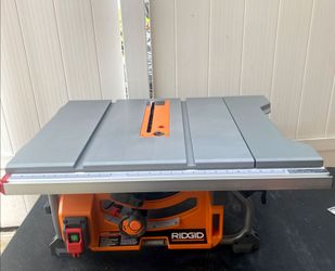 Ridgid 15 Amp 10 " Portable Corded Jobsite Table Saw With Folding Stand