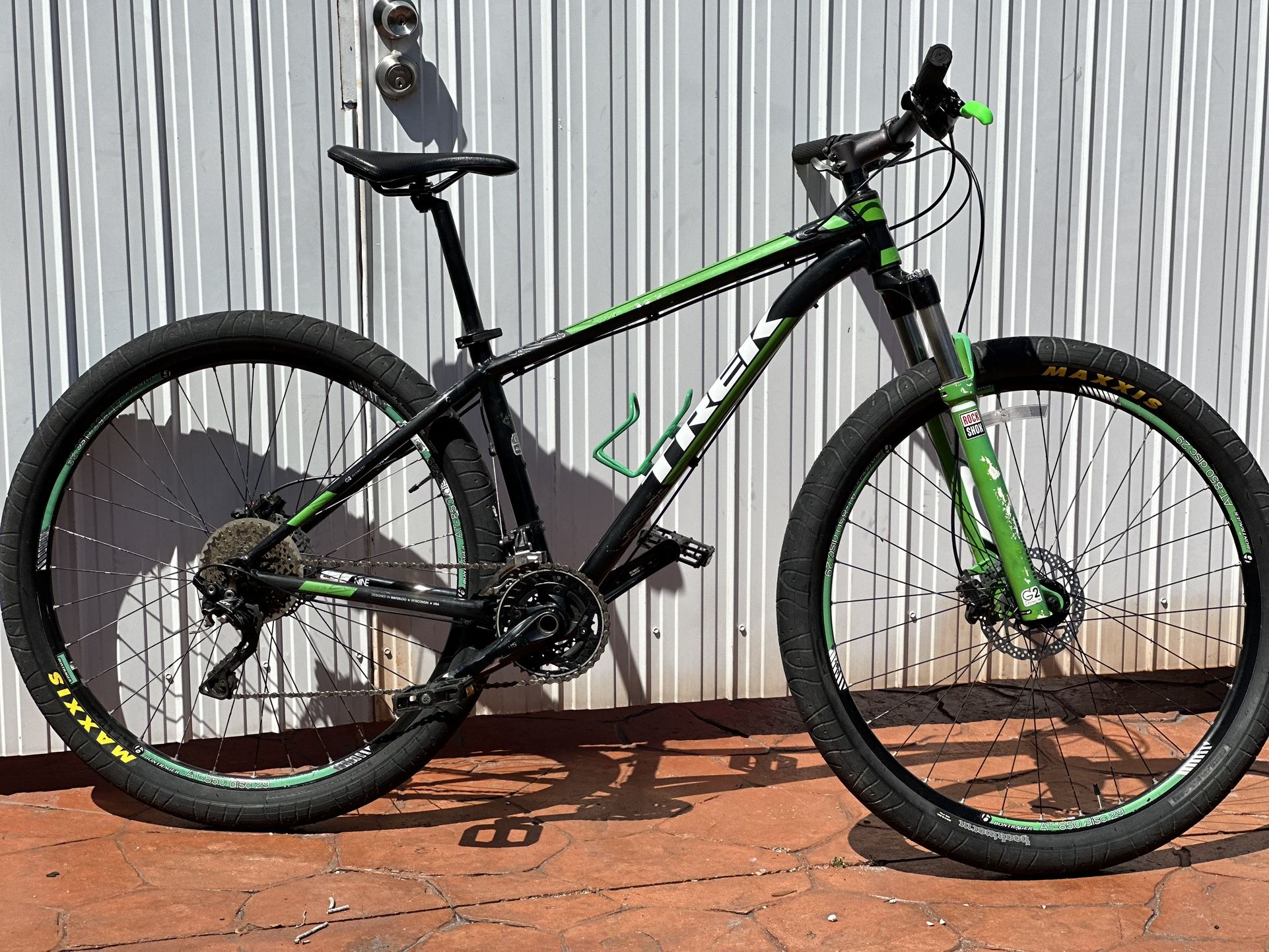 Trek X Caliber 9 Mountain Bike 