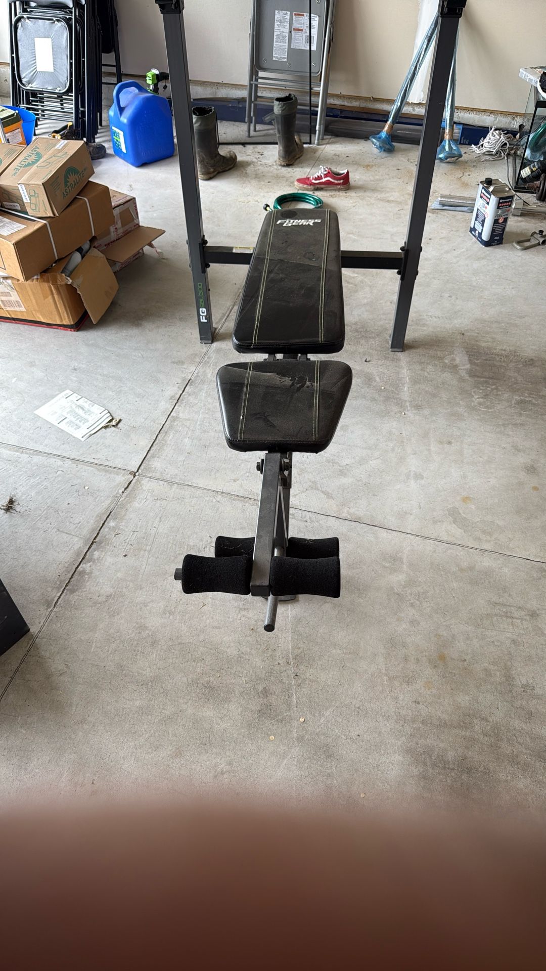 weight bench