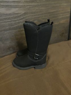 Toddler boots size 6 brand new