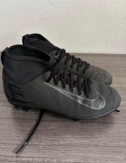 Nike boys Soccer Cleats
