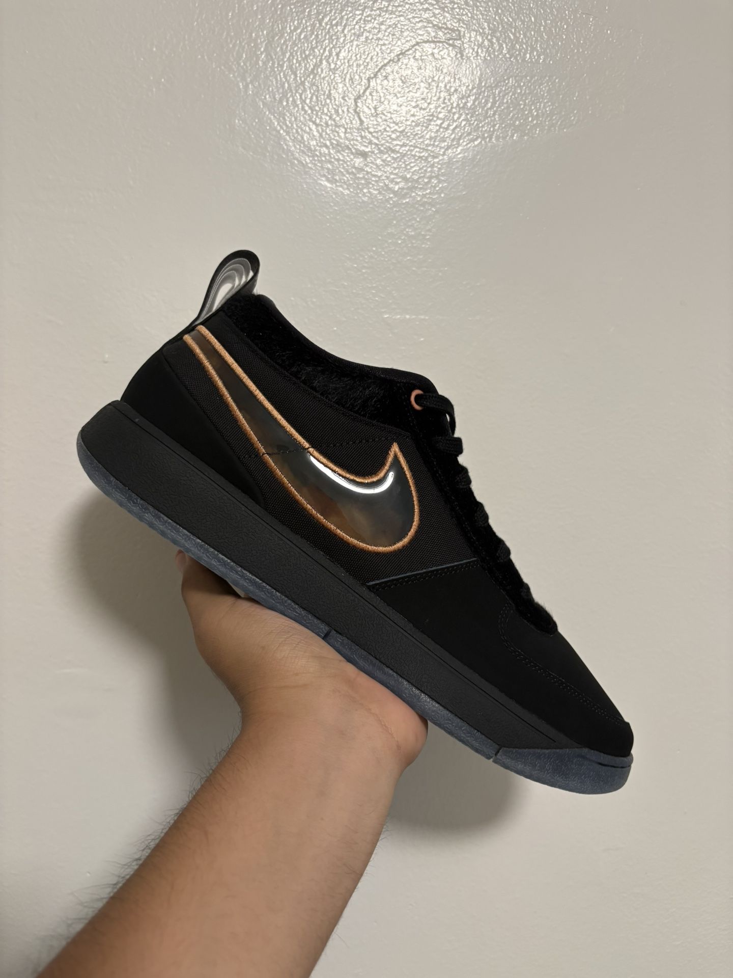 Nike Book 1