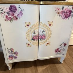 Decorative Sideboard Cabinet