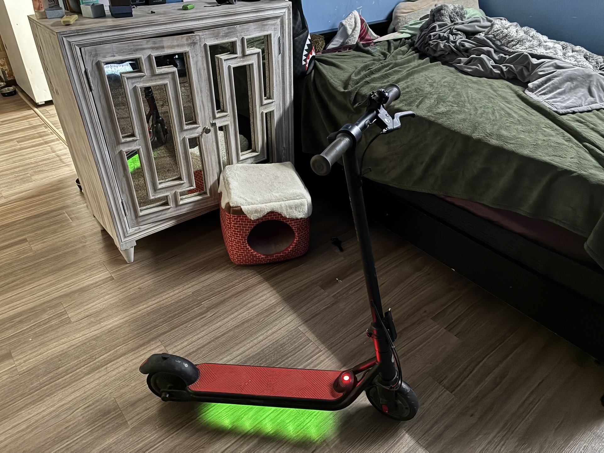 Segway E Scooter( Negotiable)