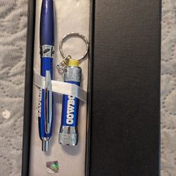 Dallas Cowboys Pen And Key Ring Flashlight Set