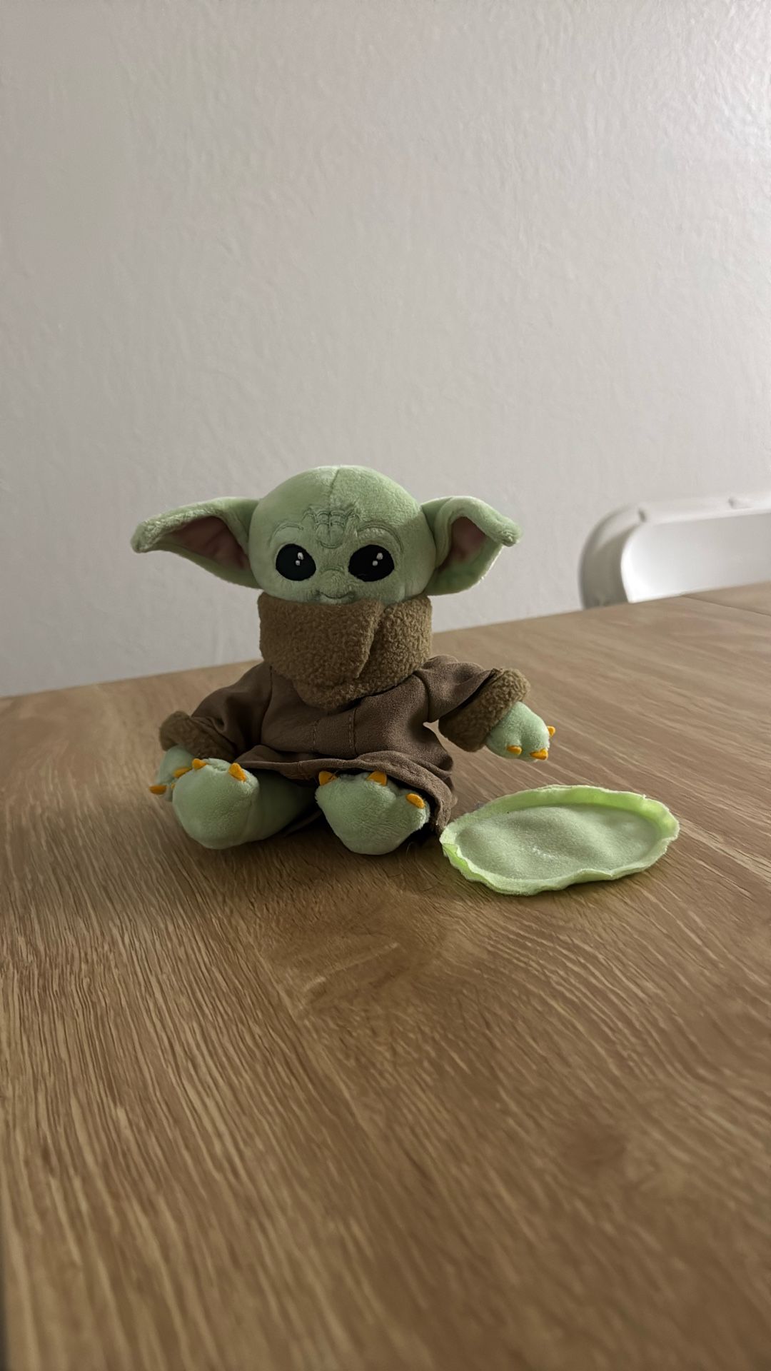 magnetic yoda plush 