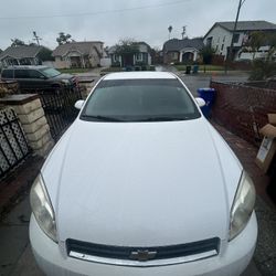 2010 CHEVY IMPALA LT