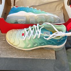 Air Vapormax Plus
