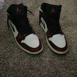 Jordan Mids Size 11.5