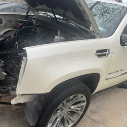 Escalade Hood / Fenders/ Bumper /Grill