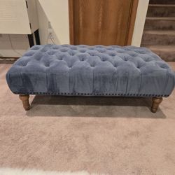 Ottoman – Tufted Velvet Bench / Footrest