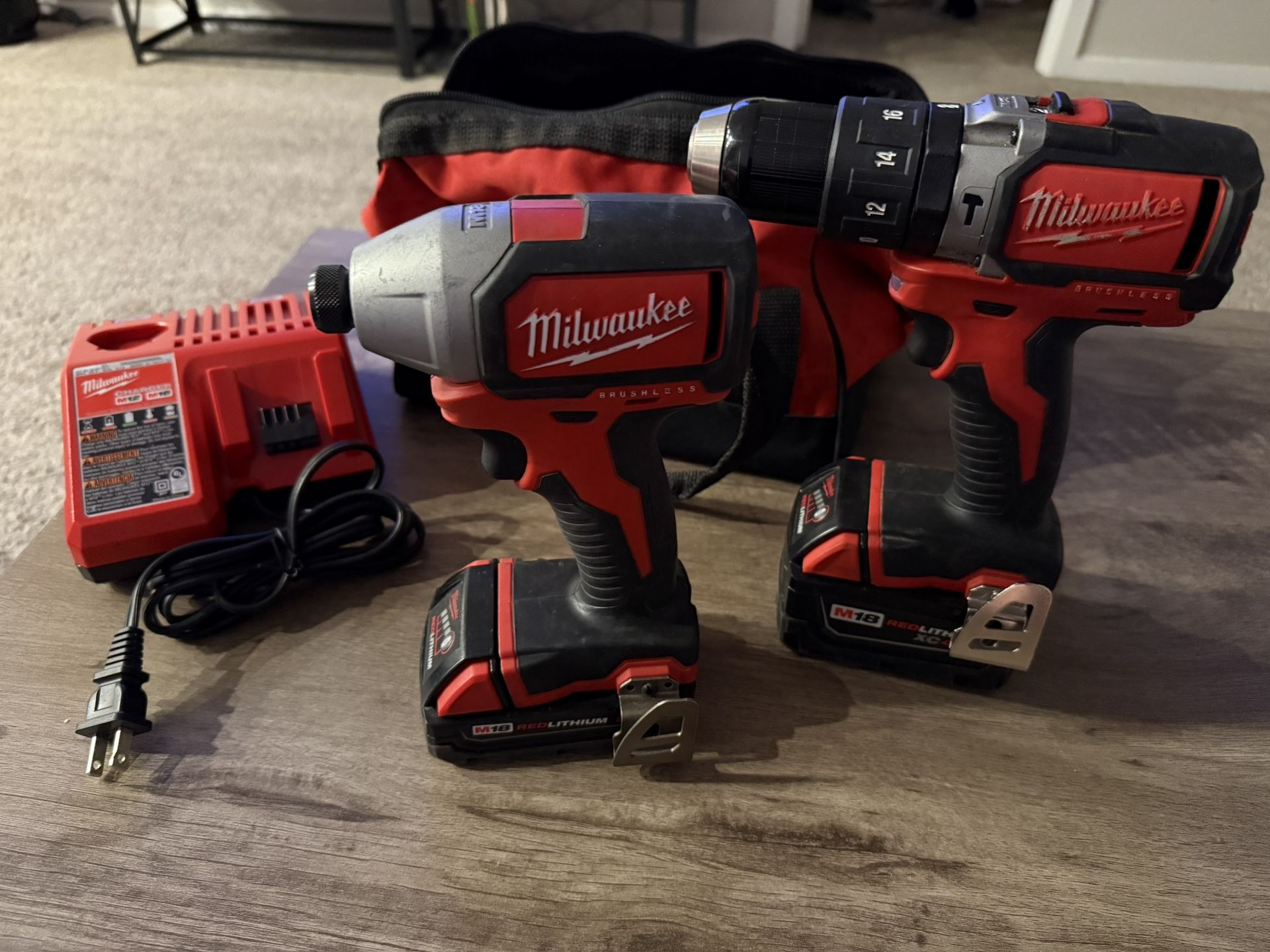 Milwaukee M18 Brushless Impact Driver & Hammer Drill/Driver Tool Kit