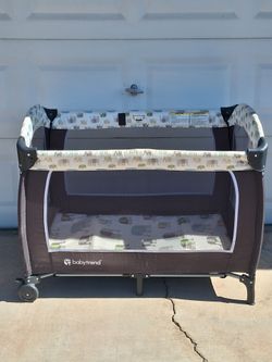 Baby Trend Playpen