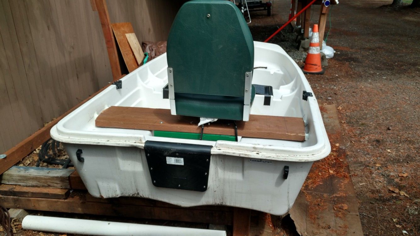 Sun dolphin water tender 10ft for Sale in Elma, WA OfferUp
