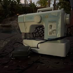 Sewing Machine 