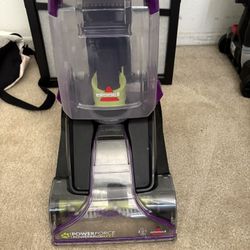 Bissell Carpet cleaner 