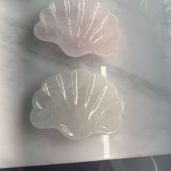 Rose Quartz Shell Shaped Dish.