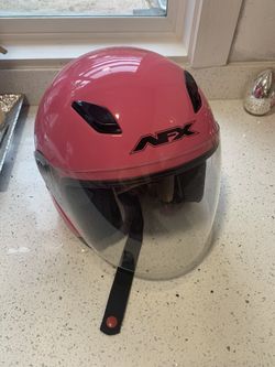 Pink Helmet size small🤪🏍