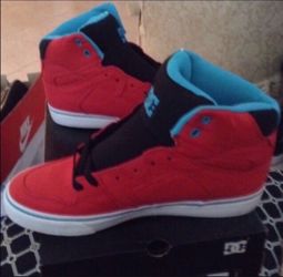 Red Pro Spec 3.0 Vulc YTX Size 11 1/2