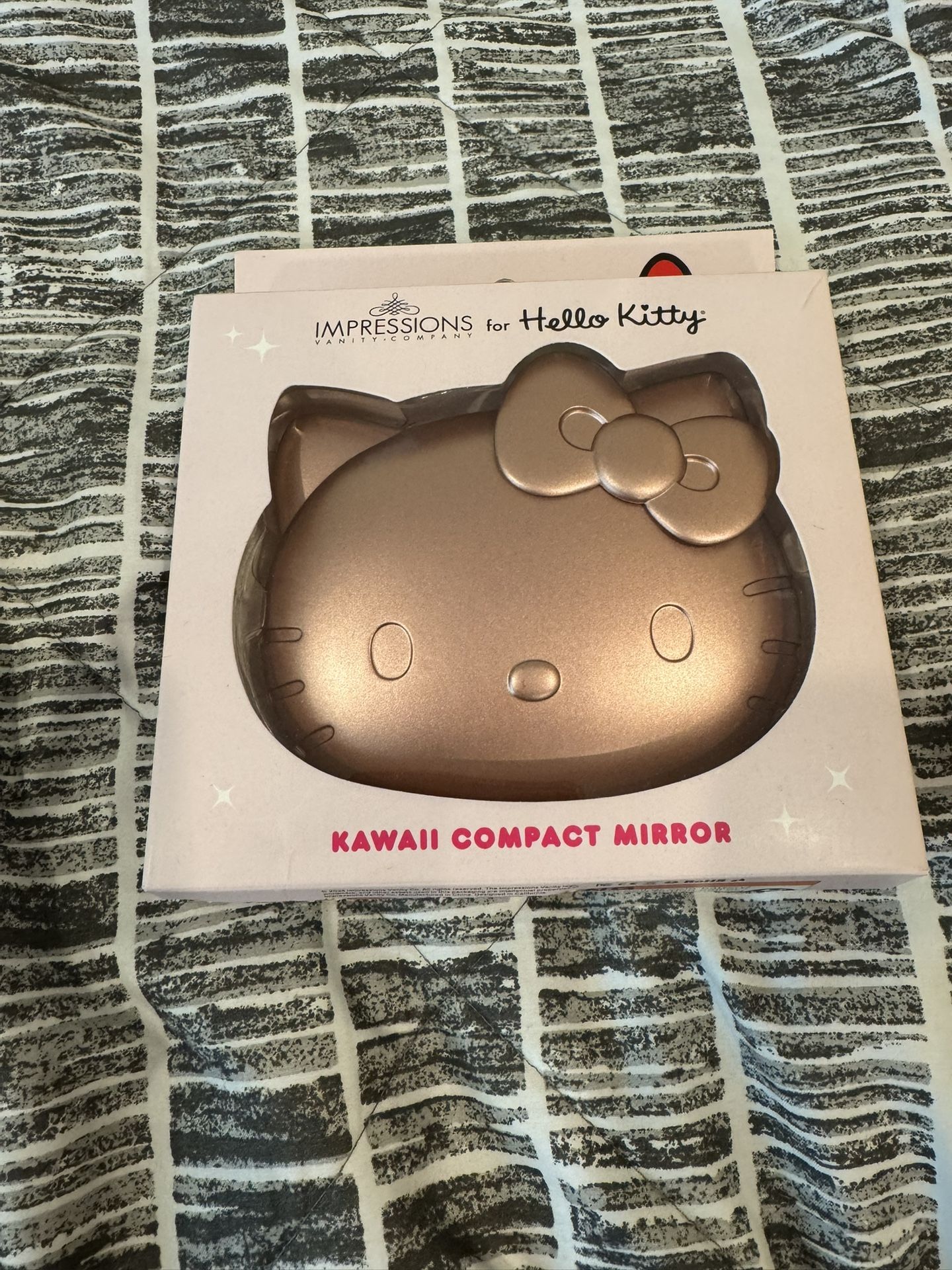 Hello Kitty Compact Mirror