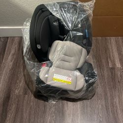 Graco Convertible Car Seat