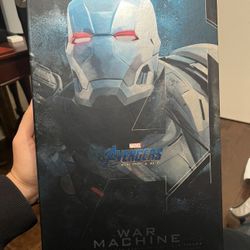 Hot Toys Avengers Endgame War Machine Collectable Figure 1/6 Size
