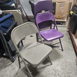 4 Metal Chairs 