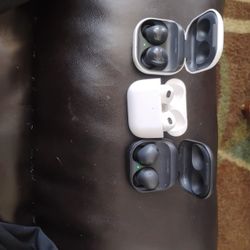 3 Android Earbuds ... All 3 For $120 OBO !
