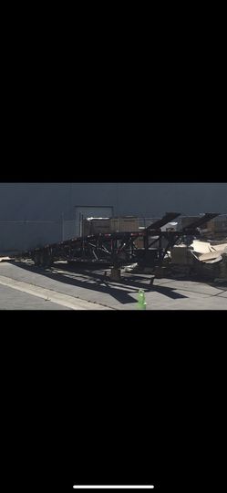 1998 Triple-Axle Heavy-Duty Carrier Trailer – Ready for Immediate Use, and Perfect for Commercial or Personal Hauling
