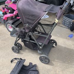 Joovy double Stroller 