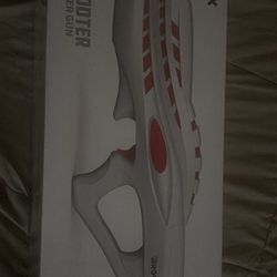 Super Soaker Water Gun