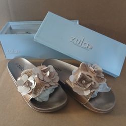 Women's Size 6 Shoes NEW