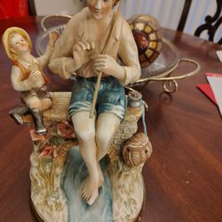 Vintage Beautiful Statue Like New In Spring Hill