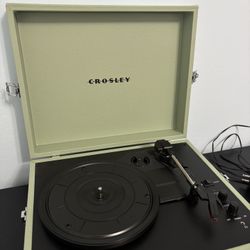 Crosley Voyager Bluetooth Record Player 