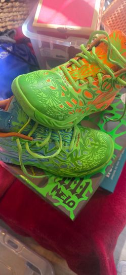 Melos size 4.5 Junior